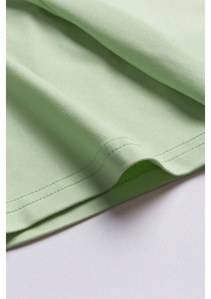 Kutu Kafa Baskılı Oversize T-Shirt fırsatları