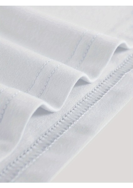 Erkek Oversize Gotil Desen Baskılı T-Shirt Rahat ve Şık Tasarım fiyatları