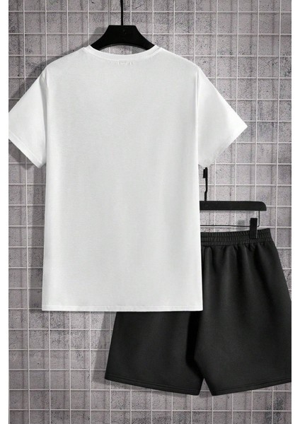 Erkek Beyaz-Siyah Bermuda Siyah Şort Oversize Beyaz T-Shirt Takım New York Baskılı fırsatları