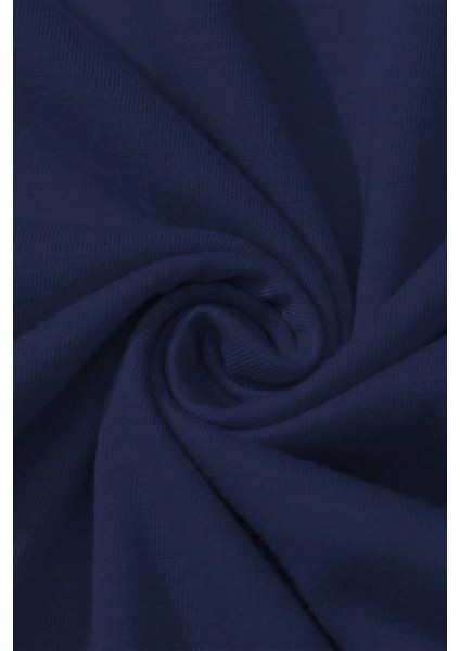 Geometrik Üçgen Baskılı Oversize T-Shirt fırsatları