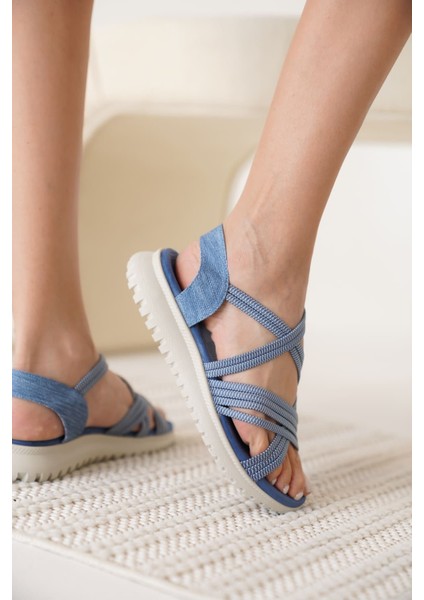 Fame Lacivert Kadın Sandalet fiyatları