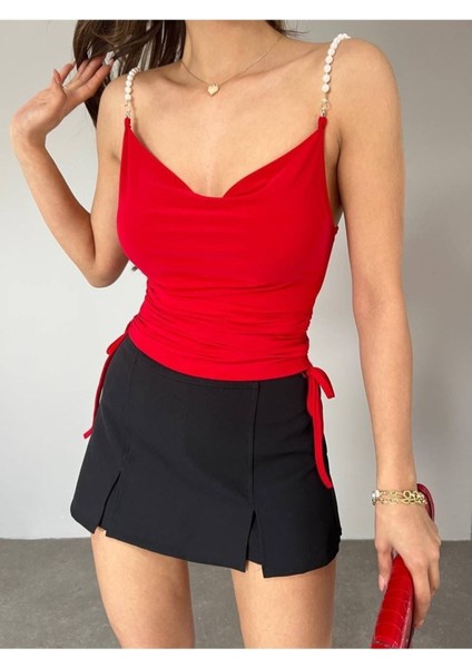 Kırmızı Inci Detay Degaje Dökümlü Yaka Yanları Büzgülü Bluz modelleri