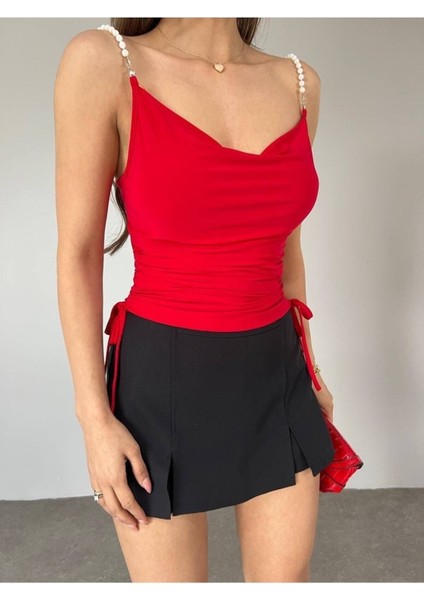 Kırmızı Inci Detay Degaje Dökümlü Yaka Yanları Büzgülü Bluz fırsatları