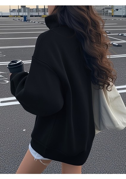 Kadın 8 Baskılı Yarım Fermuarlı Dik Yaka Sweat modelleri