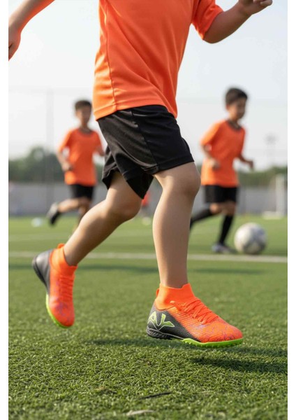 Turuncu Siyah Bilekten Çoraplı Erkek Çocuk Halı Saha Ayakkabısı FH-252-153 F modelleri