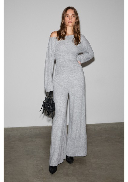 Nıveas Kadın Yumuşak ve Esnek Kumaşlı Kayık Yakalı Yanı Büzgülü Grimelanj Sweatshirt fiyatları