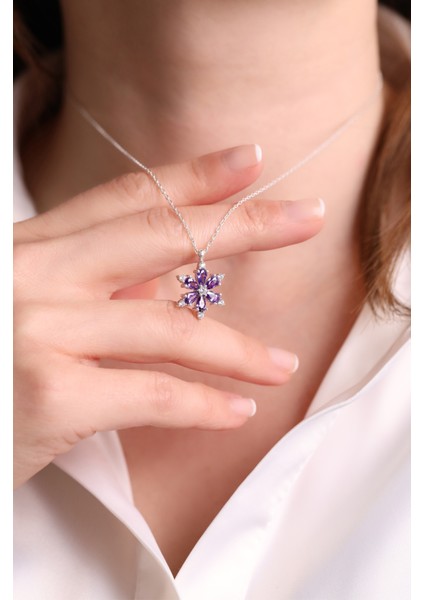 (Premium Işıklı Kutulu) 925 Ayar Gümüş Mor Taşlı Lotus Çiçeği Kadın Kolye fırsatları