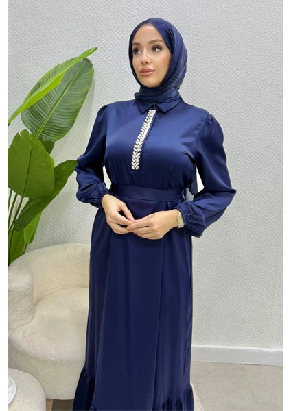 Taşlı Gömlek Yaka Altı Fırfırlı Saten Tesettür Abiye- Lacivert fiyatları