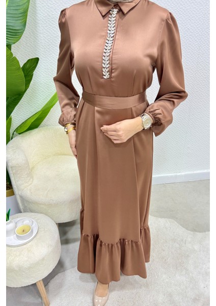 Taşlı Gömlek Yaka Altı Fırfırlı Saten Tesettür Abiye- Taba indirimleri