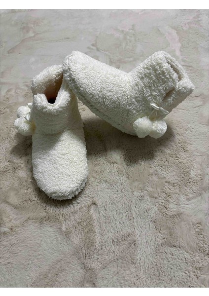 Ponponlu Ev Botu fiyatları