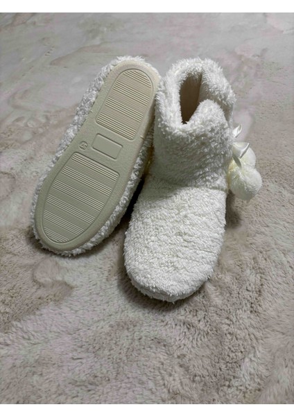 Ponponlu Ev Botu fırsatları