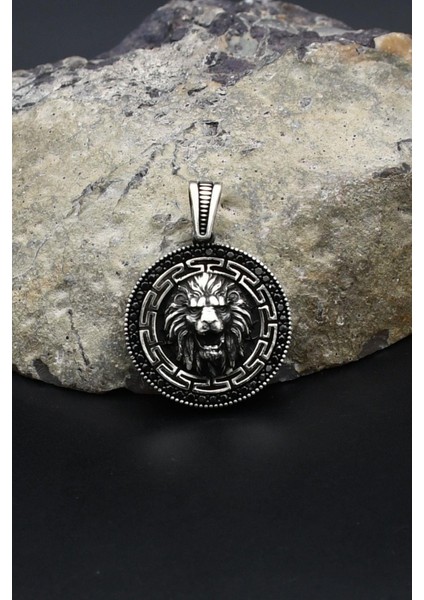 Kolye Ucu Grek Desenli Aslan Figürlü 925 Ayar Gümüş 902403 fiyatları