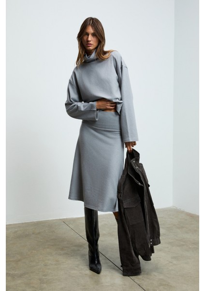 Ploruns Kadın Yumuşak ve Esnek Kumaşlı Balıkçı Yaka Gri Sweatshirt fiyatları