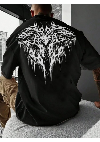 Erkek Oversize Gotil Desen Baskılı T-Shirt Rahat ve Şık Tasarım fırsatları