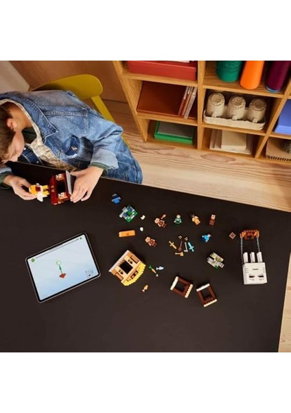 Minecraft Hortlak Balon Köy Saldırısı 21273-10 Yaş ve Üzeri Çocuklar Için Steve, Dawn, Piglin ve Duruşu Ayarlanabilir Demir Golem Minifigürleri Içeren Yaratıcı Oyuncak Yapım Seti (555 Parça) fiyatları