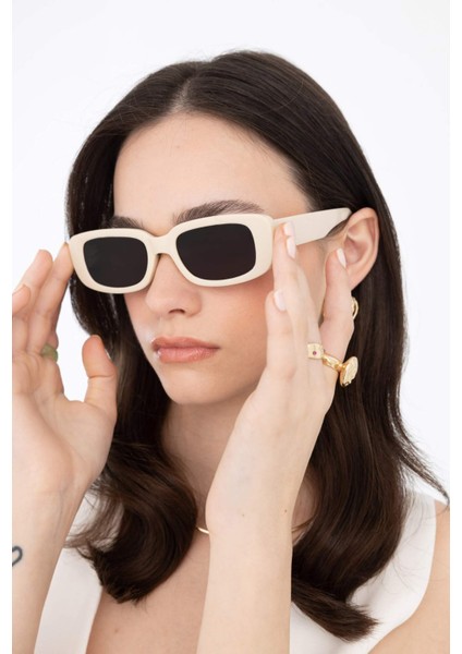 Kadın Dikdörtgen Güneş Gözlüğü D0889AXNS