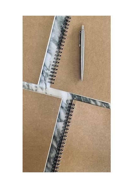 Spiralli Notebook, Kapaklı, A5 Boyutunda (15X21 Cm), 100 Yaprak (Çizgili)