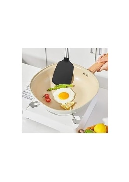 "4 Lü Silikon ve Paslanmaz Çelik Mutfak Seti - Dayanıklı Kepçe, Spatula, Kevgir ve Büyük Servis Kaşığı - Sağlam, Dayanıklı ve Şık Tasarım - Yemek Pişirme ve Servis Için Ideal Mutfak Gereçleri"