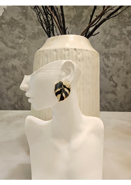 Şık Vintage Esintili Yaprak Küpeler fırsatları