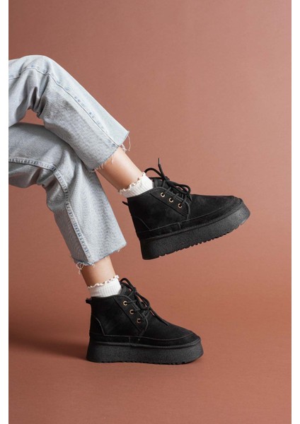 Venessa Kadın Mini Siyah Süet Bağcıklı Içi Tüylü Düz Taban Bot modelleri