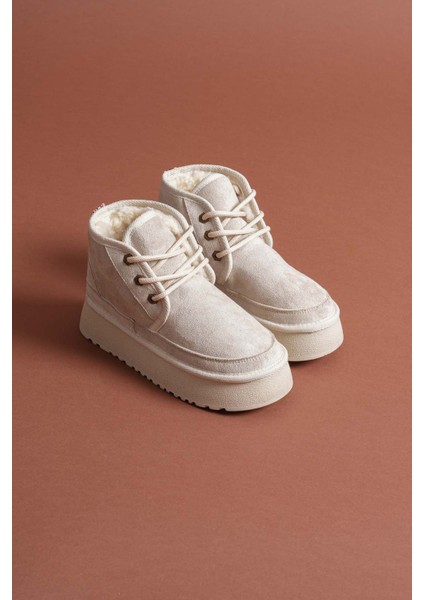 Venessa Kadın Mini Bej Süet Bağcıklı Içi Tüylü Düz Taban Bot