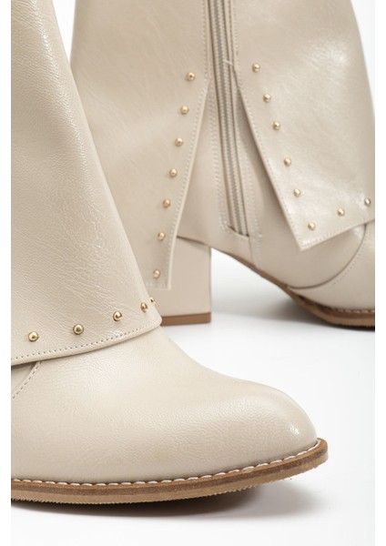 Kadın Sivri Burun Bej Cilt Detaylı Topuklu Bot modelleri