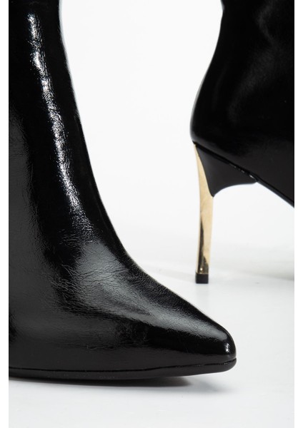 Kadın Siyah Rugan Sivri Burun Ince Topuklu Çizme modelleri
