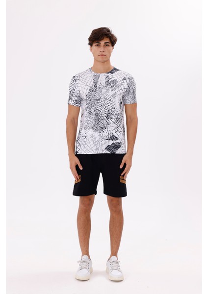 Modern Baskı Detaylı Hafif Jarse Kumaş Rahat Kalıp Bisiklet Yaka Tişört