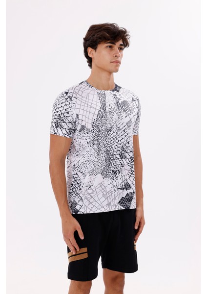 Modern Baskı Detaylı Hafif Jarse Kumaş Rahat Kalıp Bisiklet Yaka Tişört fırsatları