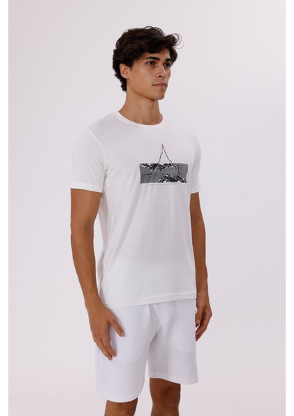 Dağ Grafikli Bisiklet Yaka Yazı Detaylı Rahat Kalıp Pamuklu Tişört fırsatları