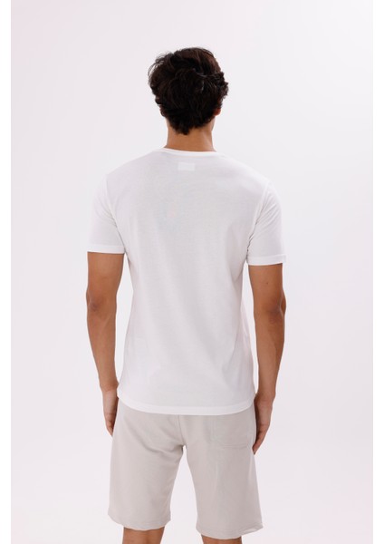 Bisiklet Yaka Kabartma Yazı Baskılı Yumuşak Dokulu Rahat Kalıp Kısa Kollu Tişört modelleri