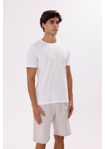 Bisiklet Yaka Kabartma Yazı Baskılı Yumuşak Dokulu Rahat Kalıp Kısa Kollu Tişört fırsatları