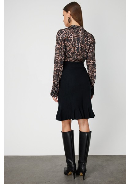 Kadın Eteği Pileli Diz Üstü Triko Etek 65200 Siyah fırsatları