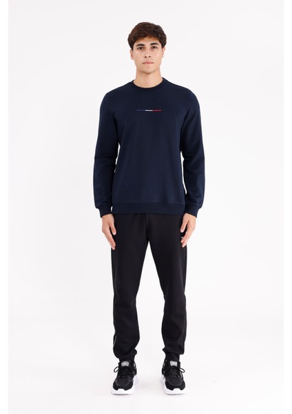 Minimal Göğüs Işlemeli Rahat Kalıp Esnek Manşetli Mevsimlik Bisiklet Yaka Sweatshirt