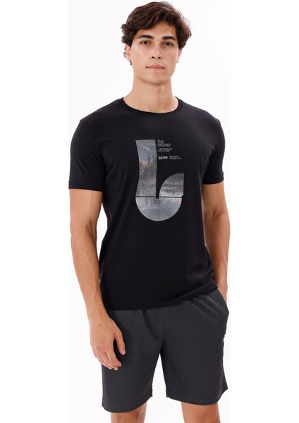 Bisiklet Yaka Büyük Göğüs Baskılı Modern Grafik Detaylı Kısa Kollu Tişört indirimleri