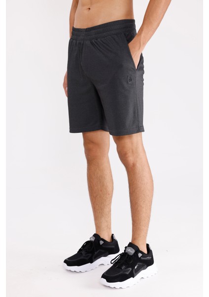 Merserize Dokulu Bel Lastikli Yan Cepli Arka Tek Cepli Diz Hizasına Yakın Rahat Kalıp Spor Şort fiyatları