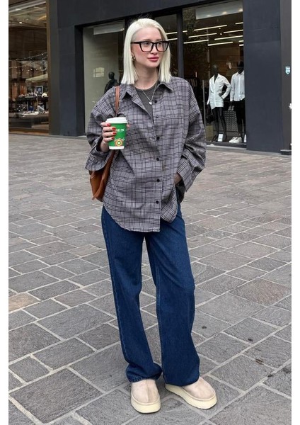 Gri Oversize Ekose Desenli Kadın Gömlek MG2589