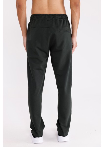 Lastikli Bel Yan Cepli Arka Tek Cepli Düz Paça Logo Işlemeli Rahat Kesim Mevsimlik Eşofman Altı modelleri