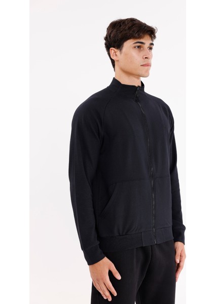 Çizgili Yüzey Efektli Rahat Kesim Yarım Düğmeli Mevsimlik Polo Yaka Tişört fırsatları