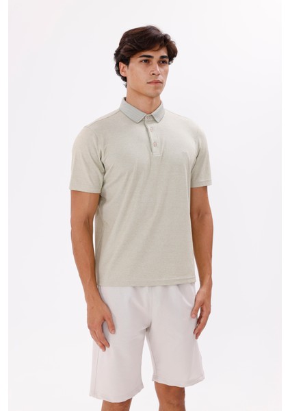 Merserize Yüzeyli Hafif Parlak Görünümlü Düğmeli Kısa Kollu Rahat Kalıp Polo Yaka Tişört modelleri