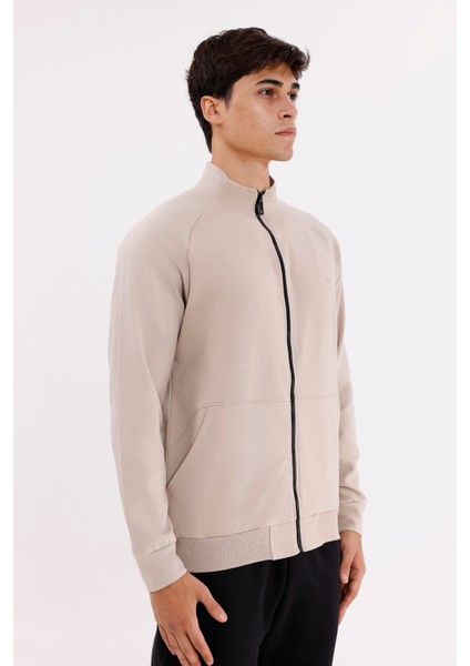 Çizgili Yüzey Efektli Rahat Kesim Yarım Düğmeli Mevsimlik Polo Yaka Tişört fırsatları