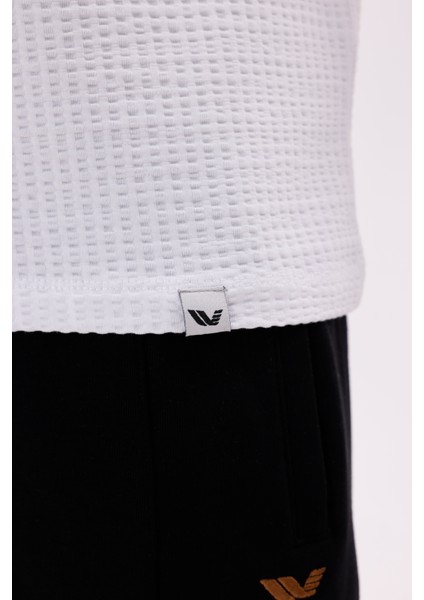 Bisiklet Yaka Yumuşak Dokulu Pamuklu Rahat Kalıp Sade Düz Tişört indirimleri