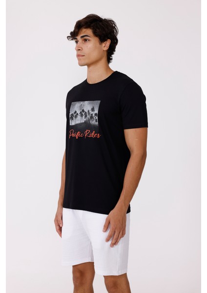 Bisiklet Yaka Rahat Kesim Yumuşak Dokulu Ön Baskılı Kısa Kollu Tişört fiyatları