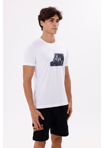 Dikdörtgen Fotoğraf Baskılı Yumuşak Dokulu Bisiklet Yaka Kısa Kollu Rahat Kesim Tişört fırsatları