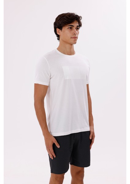 Bisiklet Yaka Ön Baskı Detaylı Yumuşak Tutuşlu Rahat Kalıp Mevsimlik Kısa Kollu Tişört fırsatları