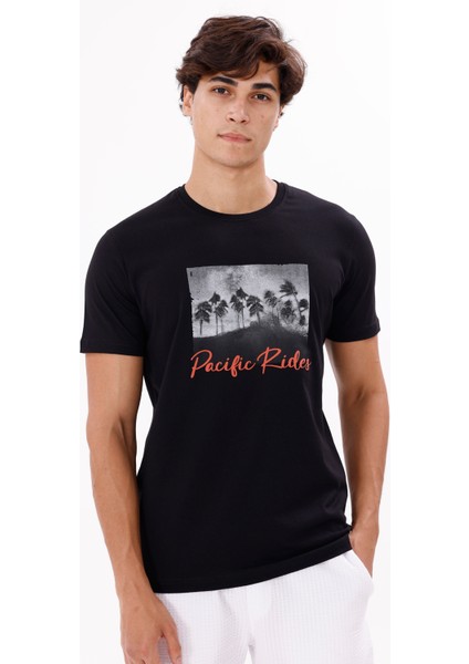 Bisiklet Yaka Rahat Kesim Yumuşak Dokulu Ön Baskılı Kısa Kollu Tişört indirimleri