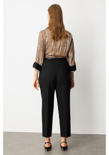 Kadın Büyük Beden Beli Kemerli Bol Paça Pantolon 1005 Siyah fırsatları