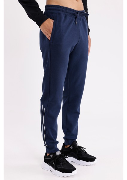 Modal Karışımlı Rahat Kalıp Kordonlu Elastik Bel Yan Cepli Reflektif Şerit Detaylı Ribana Paça Eşofman Altı fırsatları