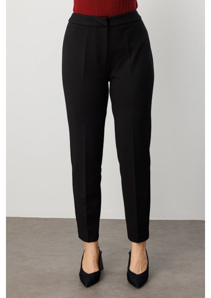 Kadın Büyük Beden Dar Paça Cepsiz Pantolon 1025 Siyah modelleri