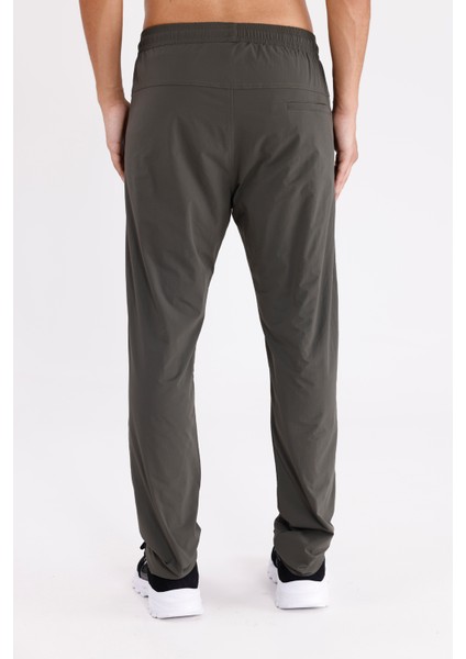 Esnek Mikro Likra Karışımlı Lastikli Bel Yan Cepli Rahat Kalıp Hareket Özgürlüğü Sunan Eşofman Altı modelleri